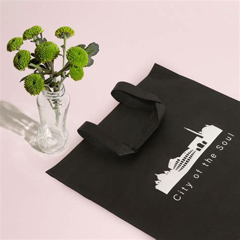 Shopper tnt personalizzate, con stampa Serigrafica .